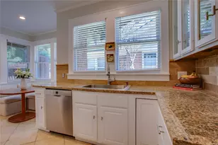 623 N Montclair Ave, Dallas, TX 75208 - Photo 16