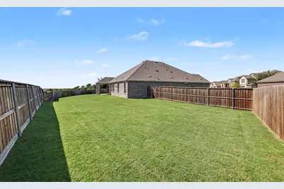 1400 Green Valley Way, Celina, TX 75009 - Photo 32