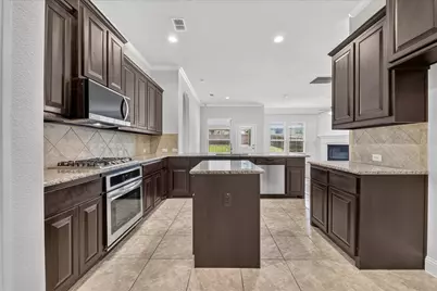 1909 Moonsail Lane, Denton, TX 76210 - Photo 12