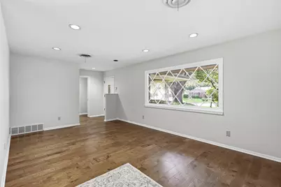 3512 Wosley Drive, Fort Worth, TX 76133 - Photo 4