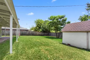 614 Red Coat Ln, Arlington, TX 76002 - Photo 24
