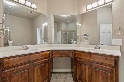 721 Date Court, Burleson, TX 76028 - Photo 10