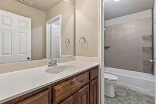 721 Date Ct, Burleson, TX 76028 - Photo 16