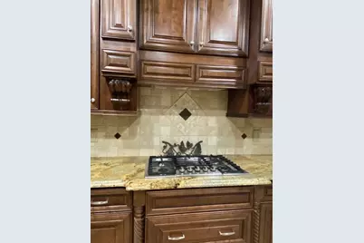508 Briaroaks Drive, Lake Dallas, TX 75065 - Photo 10