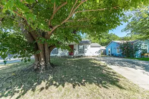 3012 Hunter St, Fort Worth, TX 76112 - Photo 32