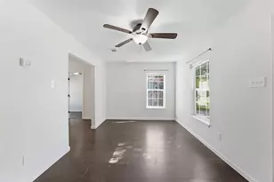 3012 Hunter St, Fort Worth, TX 76112 - Photo 12