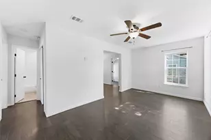 3012 Hunter St, Fort Worth, TX 76112 - Photo 10