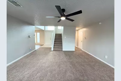 704 Inglewood Trail, DeSoto, TX 75115 - Photo 4