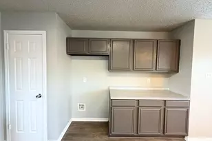 704 Inglewood Trail, DeSoto, TX 75115 - Photo 8