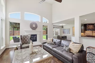 7821 Rosebank, The Colony, TX 75056 - Photo 12