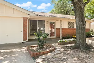 1332 Harrison Ln, Hurst, TX 76053 - Photo 28