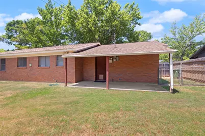 1332 Harrison Lane, Hurst, TX 76053 - Photo 4