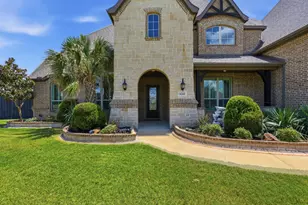 8260 Faithful Dr, Waxahachie, TX 75167 - Photo 4