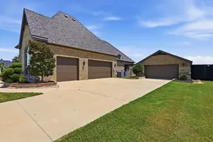 8260 Faithful Dr, Waxahachie, TX 75167 - Photo 6