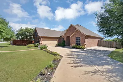 7256 Lake Country Drive, Fort Worth, TX 76179 - Photo 2