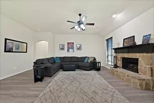 7256 Lake Country Dr, Fort Worth, TX 76179 - Photo 16