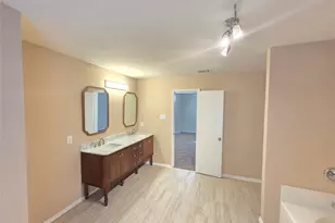 8138 Mossberg Dr, Arlington, TX 76002 - Photo 30