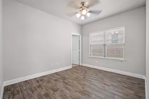 119 Happy Ln, Red Oak, TX 75154 - Photo 16