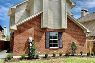 9418 Blue Jay Way, Irving, TX 75063 - Photo 2
