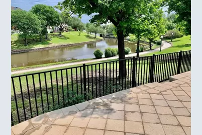 9418 Blue Jay Way, Irving, TX 75063 - Photo 4
