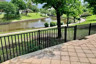 9418 Blue Jay Way, Irving, TX 75063 - Photo 4