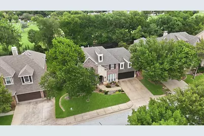 944 Spring Creek Drive, Grapevine, TX 76051 - Photo 34