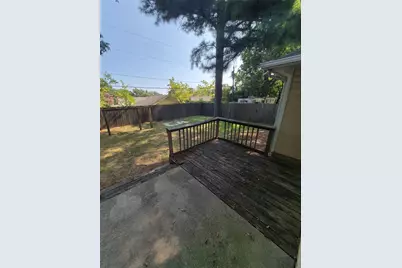 1719 W Parnell Street, Denison, TX 75020 - Photo 2