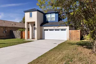 3037 Valentine St, Dallas, TX 75215 - Photo 2