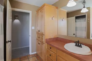 310 Glen Rose Ave, Cleburne, TX 76033 - Photo 20