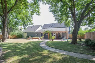 310 Glen Rose Ave, Cleburne, TX 76033 - Photo 26