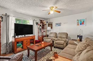 3315 Fallmeadow St, Denton, TX 76207 - Photo 2