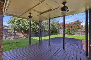 6505 Hughes Dr, Watauga, TX 76148 - Photo 22