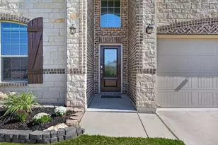 14868 Gilley Ln, Fort Worth, TX 76052 - Photo 2