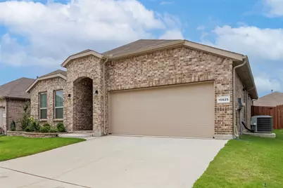 15825 Bronte Lane, Fort Worth, TX 76247 - Photo 2