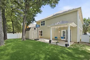 10009 Concord Dr, Providence Village, TX 76227 - Photo 26