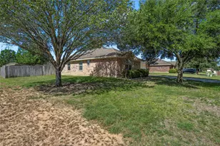100 W Jade Dr, Hewitt, TX 76643 - Photo 24