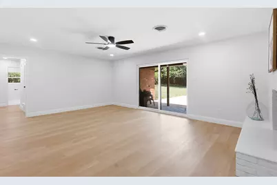 6113 Whitman Avenue, Fort Worth, TX 76133 - Photo 10