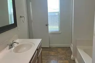 [Address not provided], Arlington, TX 76001 - Photo 6