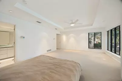 6715 Glenhurst Drive, Dallas, TX 75254 - Photo 16