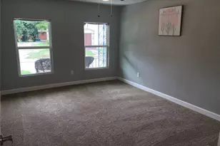 2310 Dathe St, Dallas, TX 75215 - Photo 10