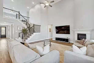 1221 Whitewing Dove Dr, Little Elm, TX 75068 - Photo 6
