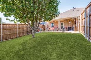 437 Castle St, DeSoto, TX 75115 - Photo 22