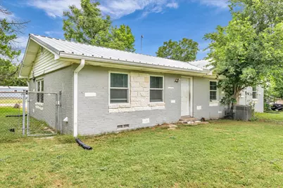 610 E Limestone Avenue, Mart, TX 76664 - Photo 24