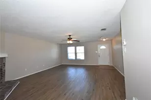 1130 Seneca Dr, Arlington, TX 76017 - Photo 2