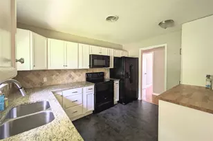 2209 Costa Mesa Dr, Dallas, TX 75228 - Photo 8