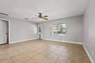 121 Sunset Ln, Whitewright, TX 75491 - Photo 12