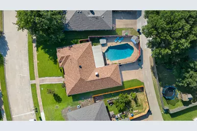 1810 Tiburon Bend, Lewisville, TX 75067 - Photo 8