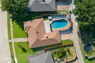1810 Tiburon Bend, Lewisville, TX 75067 - Photo 8