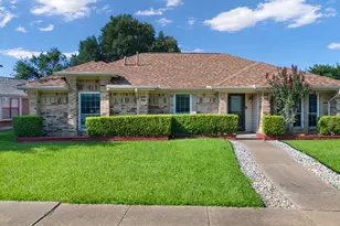 1810 Tiburon Bend, Lewisville, TX 75067 - Photo 1