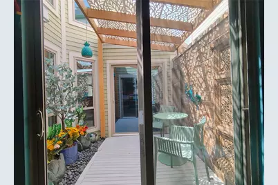 2955 S. Bend, Dallas, TX 75229 - Photo 6